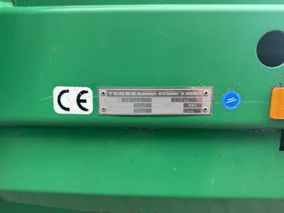 26046105